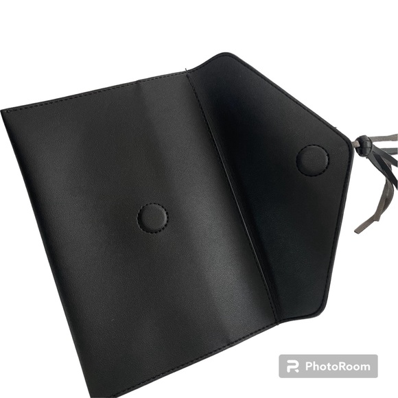 EUC Summer & Rose Black Vegan leather tote - Picture 5 of 9